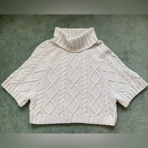 Gap Cream Color Cable Knit Sweater